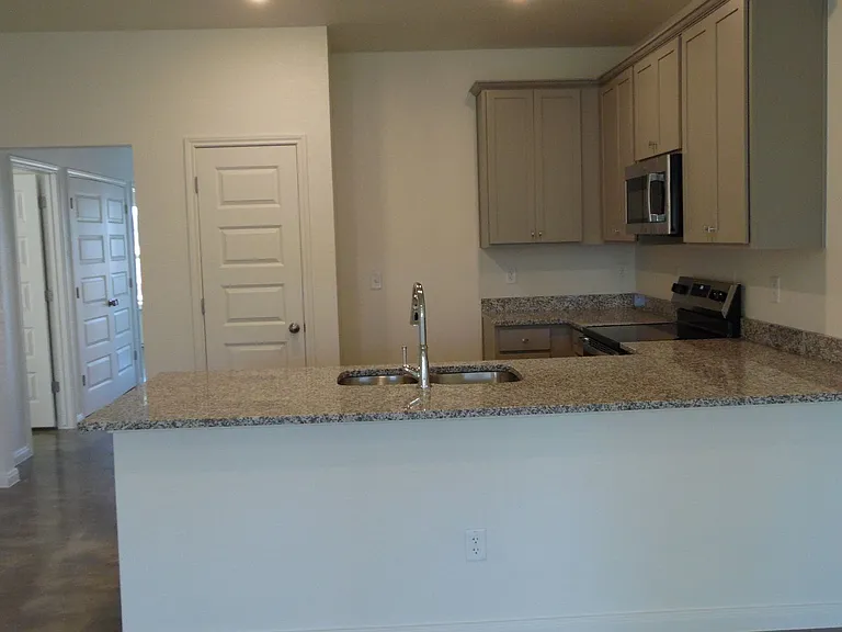 903 Cherry Laurel Ln — Photo 3