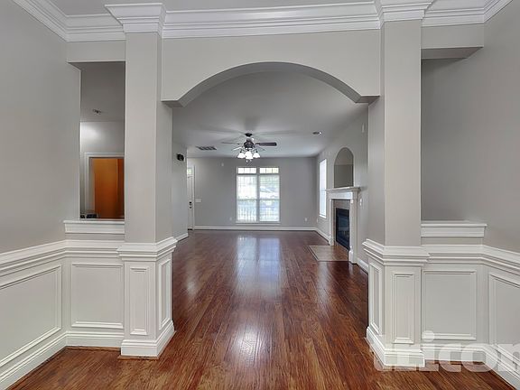 5th image of 4813 Samuel Richard St