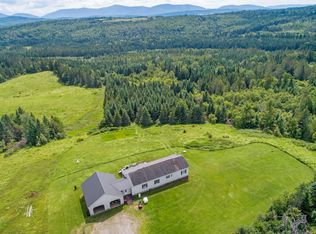 96 Harvey Swell Rd, Colebrook, NH 03576