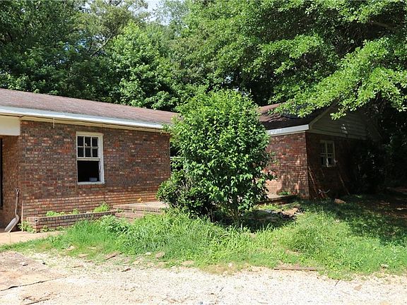 2nd image of 2972 Highway 53 W