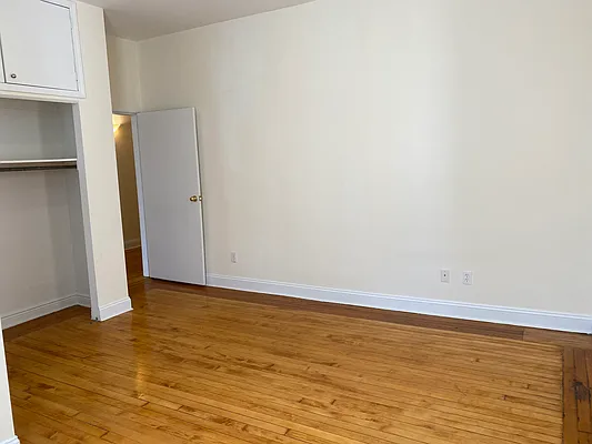 Rented by Bauman Realty Group | media 5