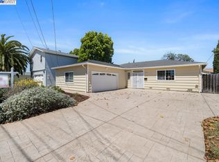 6584 Cedar Blvd, Newark, CA 94560