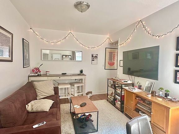 4th image of 222 Thompson St #14A