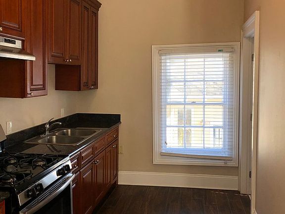 4th image of 1510 Carondelet St #1510