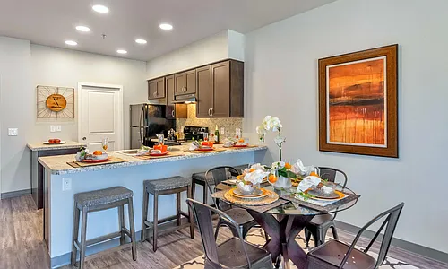 Allora Phoenix Apartments Photo 1