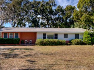 102 Highland Ave, Saint Simons Island, GA 31522