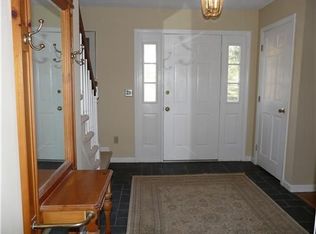 7 Timbermill Rd, Sandy Hook, CT 06482