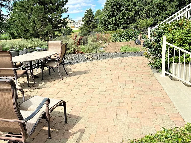 2505 W Walker Ct #2 — Photo 4