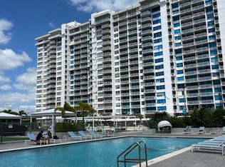 18051 Biscayne Blvd APT 1405, North Miami Beach, FL 33160