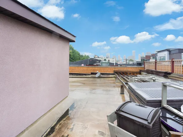 372 5th Street image 26 of 30