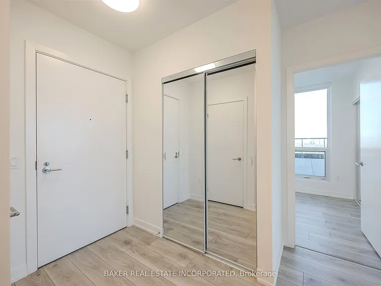 223 Redpath Ave #3906 — Photo 17