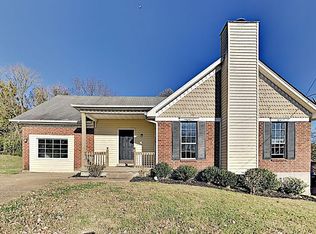 1812 Barnwell Ct, Hermitage, TN 37076