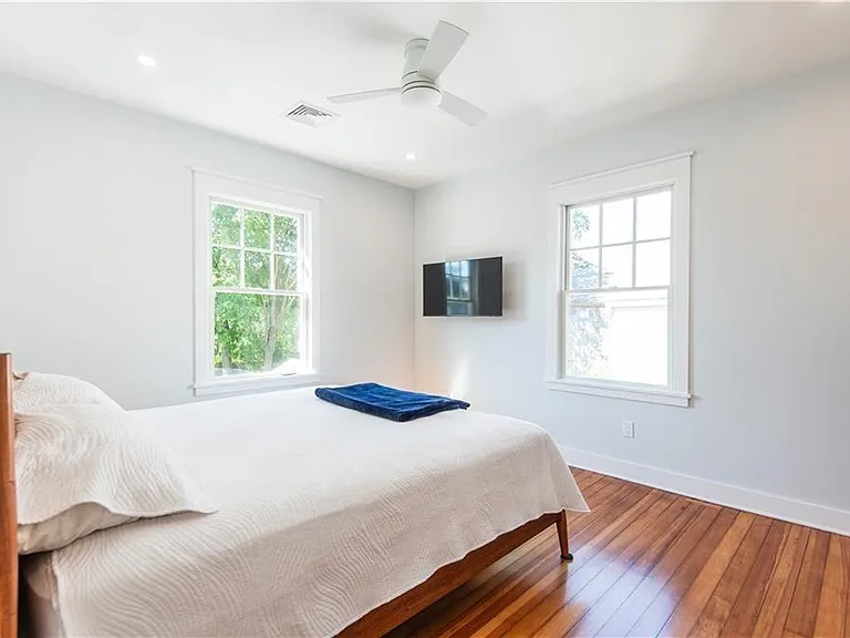 34 Harrison Ave — Photo 13