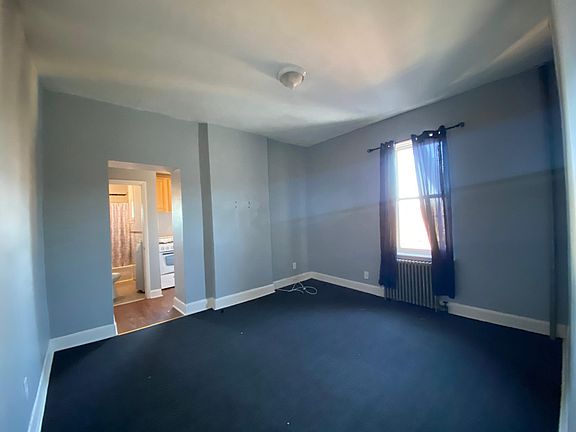 2nd image of 163 Warburton Ave #3D