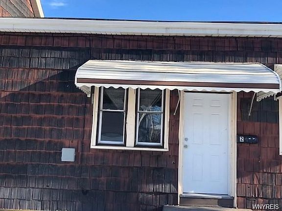 3rd image of 387 Ontario St #2
