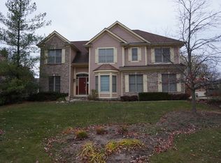 26W141 Arrow Glen Ct, Wheaton, IL 60189