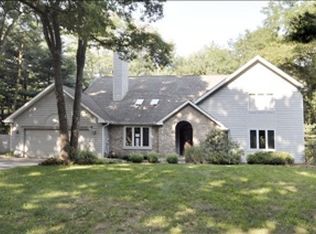 8400 S 12th St, Portage, MI 49024