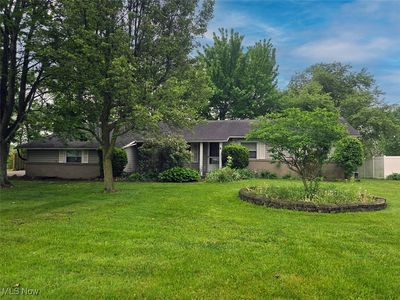 3212 Foxmoor St NE, Hartville, OH, 44632