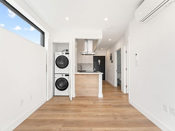 3rd image of 901 60th St APT 5A