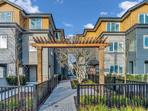 3rd image of 8233 Williams Rd #110