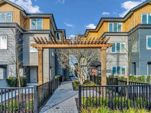 8233 Williams Rd #110, Richmond, BC V7A 1G5