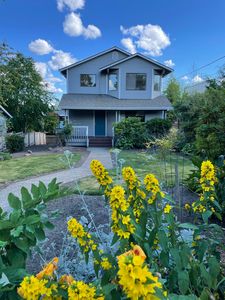 211 6th Ave, Kirkland, WA, 98033
