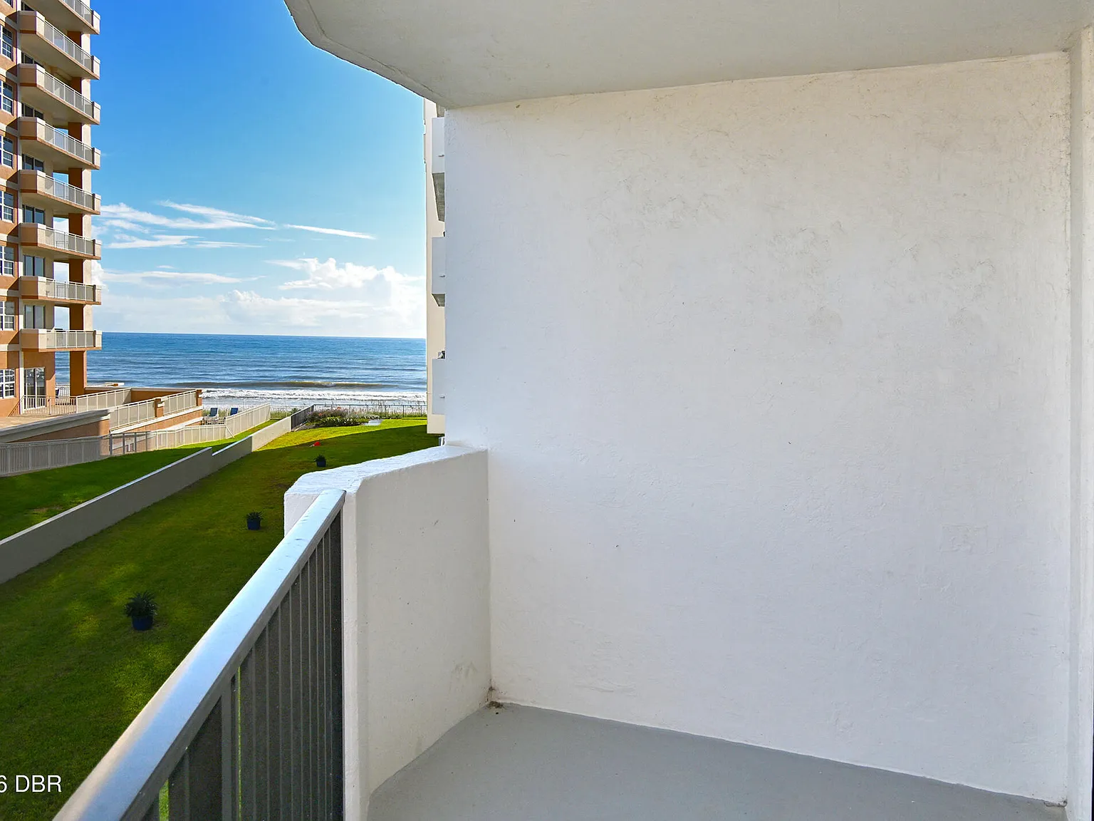 2 bed, 2.0 bath, 1225 sqft, $2,200 — Photo 4