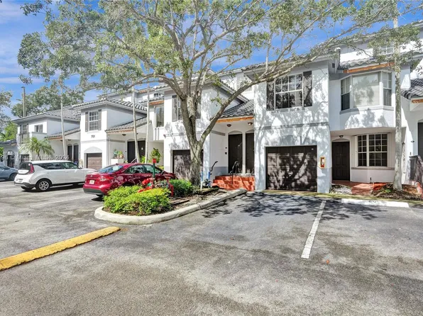 701 SW 148th Ave APT 110, Sunrise, FL 33325