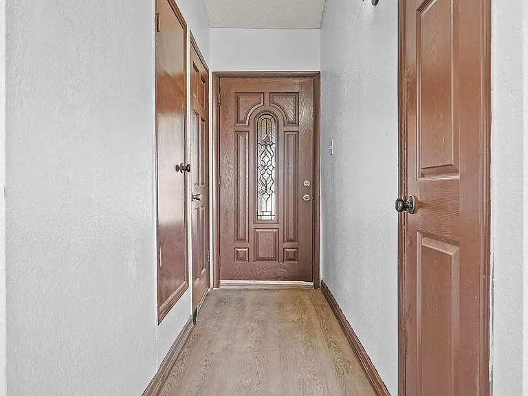 6713 Heartstone Ct — Photo 20