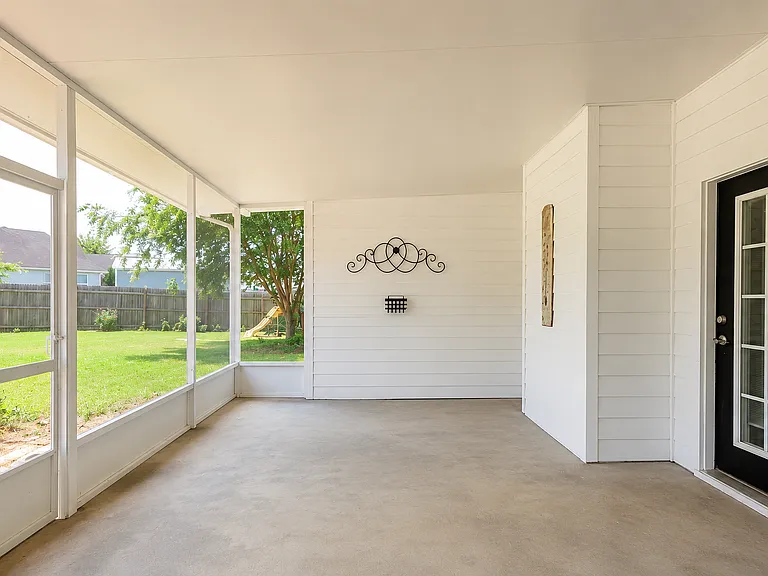 4301 Summer Hill Pl — Photo 37