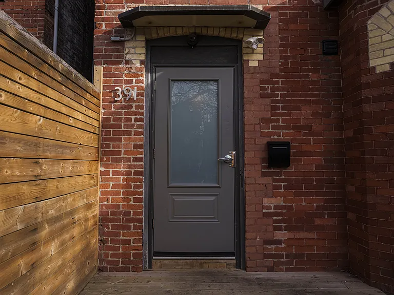 Berkeley St — Photo 18
