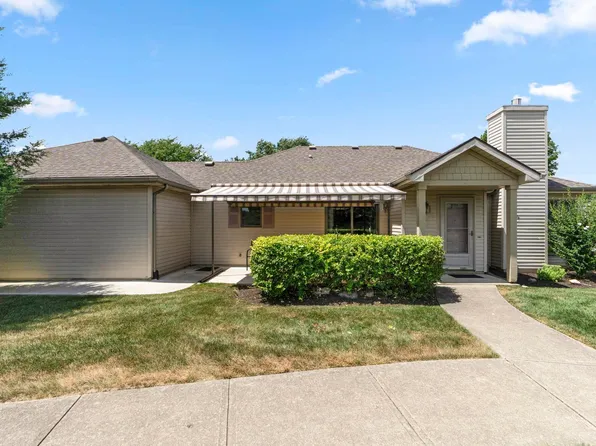 8041 Harrisburg Ln, Fort Wayne, IN 46835