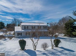 12 Lisa Rd, Reading, PA 19608