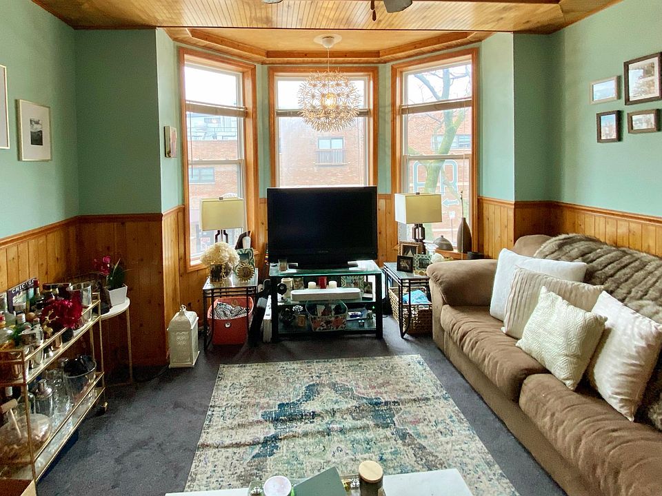 1st image of 2200 W Belmont Ave #2W