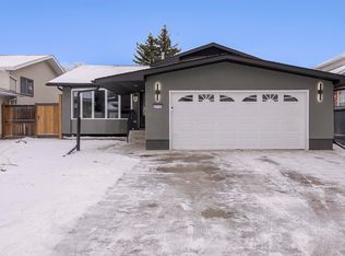 2712 41st St NW, Edmonton, AB T6L 4H1