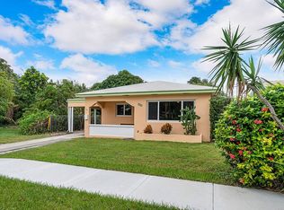 330 Cornell Dr, Lake Worth, FL 33460