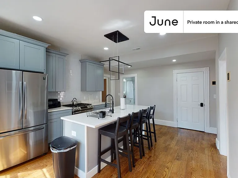 41 Dorr St #C — Photo 10