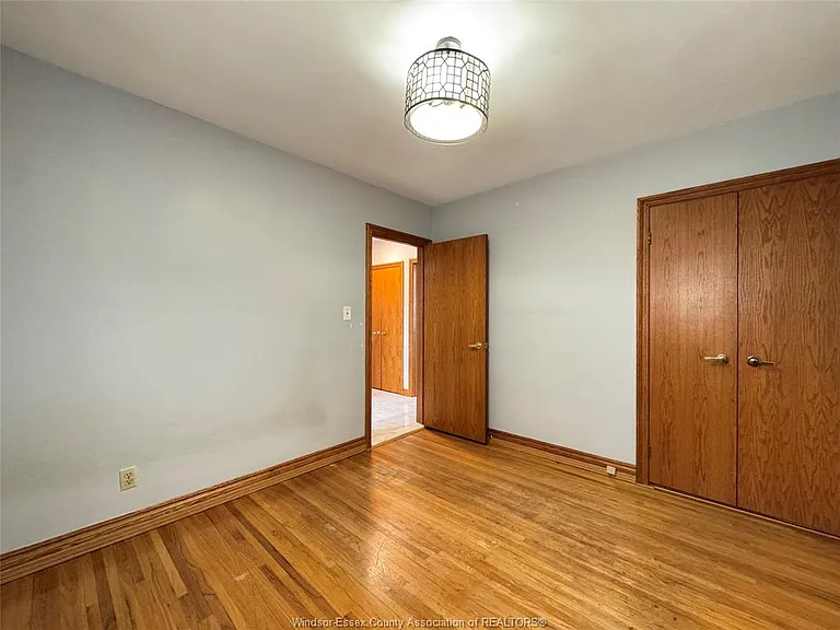 1595 Sun Valley Dr — Photo 16