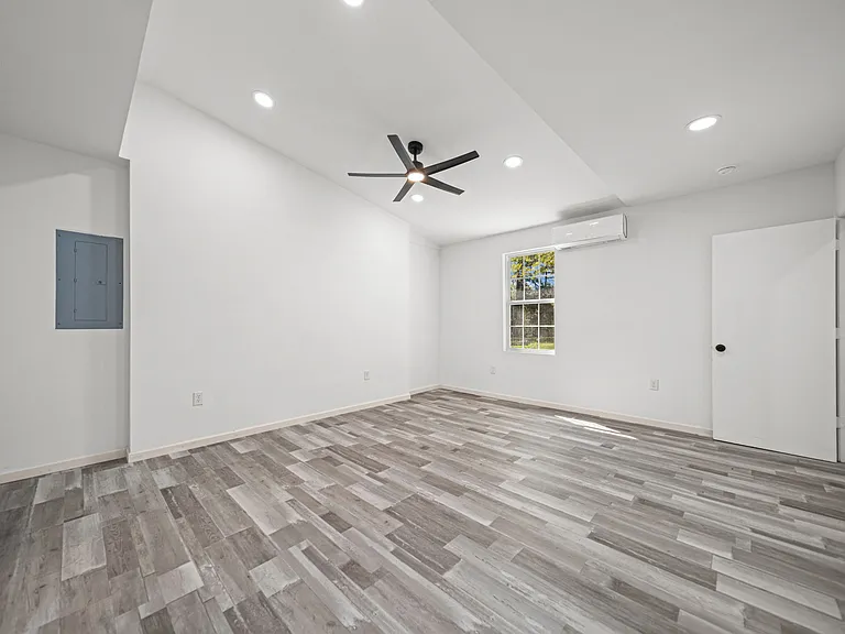 103 Sadler Ave — Photo 7