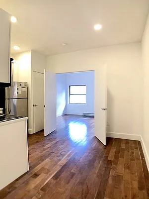 Rented by Bohemia Realty Group | media 11