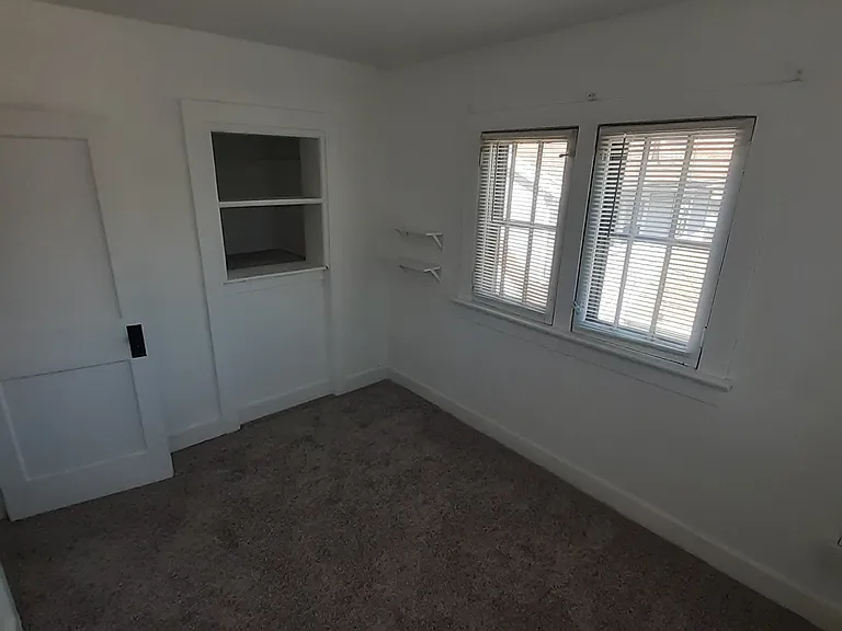 1054 Pritz Ave #1054 — Photo 8
