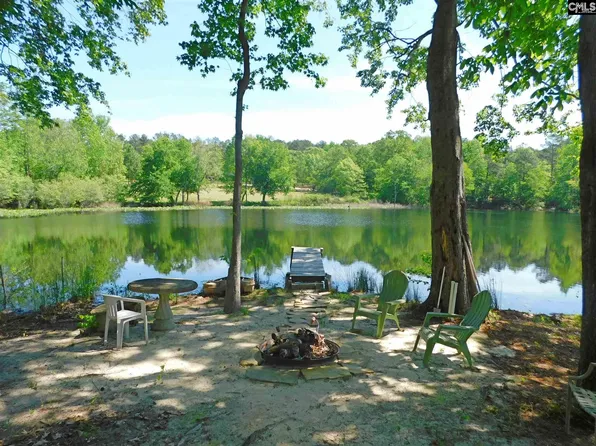 1012 Peach Festival Rd, Gilbert, SC 29054