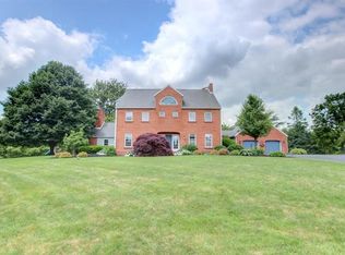 2742 Rickenbacker Ct, Orefield, PA 18069