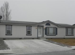 2612 E Alvina St, Pasco, WA 99301