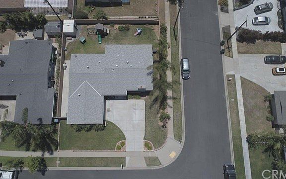 2nd image of 1662 Cameo Dr