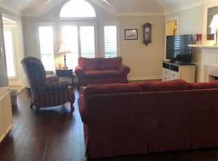 16302 Glacier Brook Ct, Houston, TX 77059