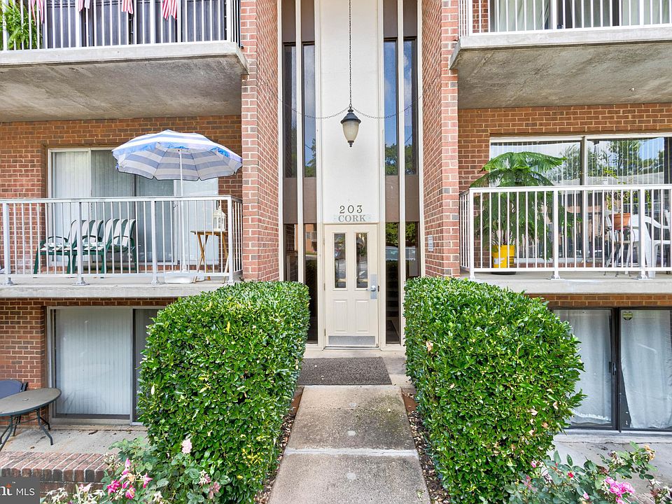 1st image of 203 Cork Ln APT T2