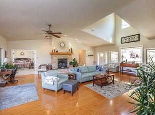 4932 Wild Peach Rd, Mariposa, CA 95338