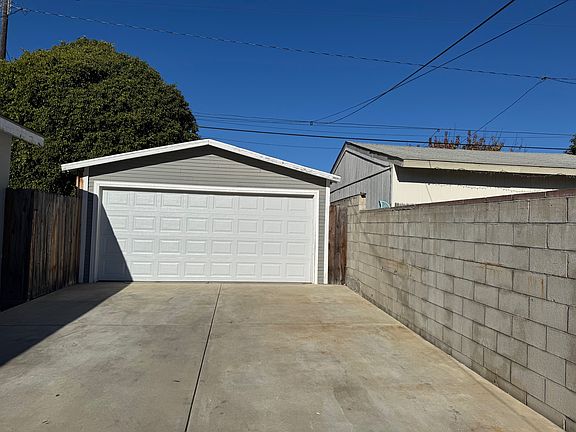 2nd image of 67 El Medio St