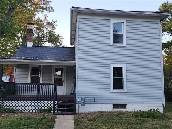 248 5th St NE, New Philadelphia, OH 44663